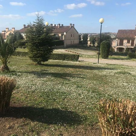 Marco Simone Golf Club Apartman Kültér fotó